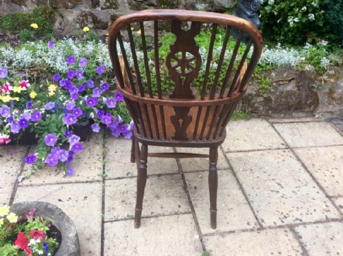 EARLY 19THC WINDSOR ARMCHAIR - ADDITIONAL PHOTO 4
