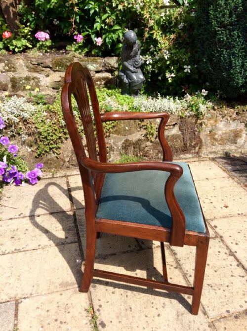 GOOD GEORGIAN ELBOW OR CARVER CHAIR - ADDITIONAL PHOTO 2