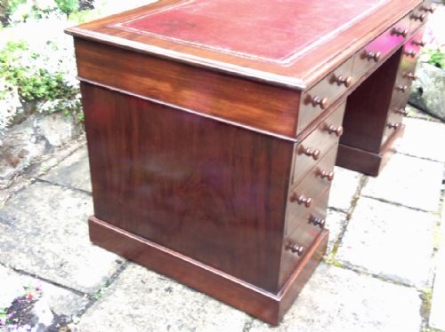 MAHOGANY PEDESTAL DESK - ADDITIONAL PHOTO 5