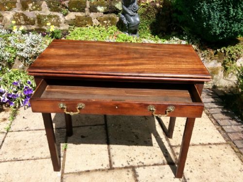 GEORGIAN SIDE TABLE OR TEA TABLE - ADDITIONAL PHOTO 2