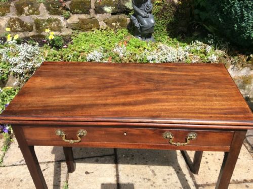 GEORGIAN SIDE TABLE OR TEA TABLE - ADDITIONAL PHOTO 3