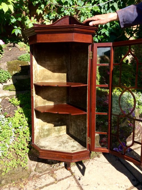 EDWARDIAN GLAZED CORNER CUPBOARD - ADDITIONAL PHOTO 2