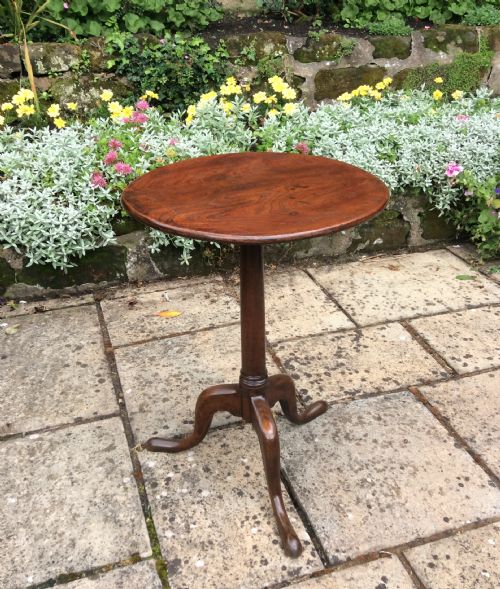 small oak and elm tripod table - CATEGORY: ANTIQUE TABLES - DATED GEORGIAN