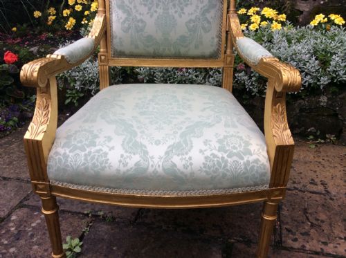 PAIR OF EDWARDIAN GILTWOOD ARMCHAIRS - ADDITIONAL PHOTO 3