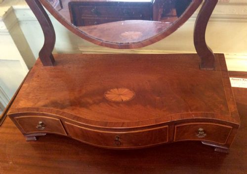 GEORGIAN MAHOGANY DRESSING TABLE MIRROR - ADDITIONAL PHOTO 1