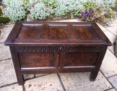small early 18th century coffer - CATEGORY: ANTIQUE CHESTS - DATED 1700