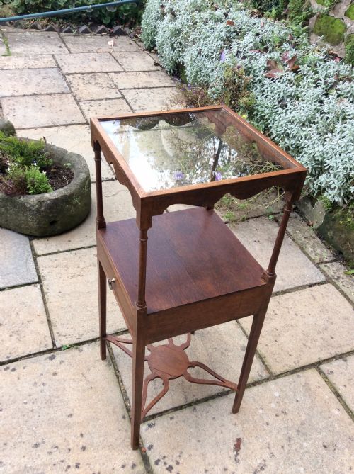 GEORGIAN OAK BEDSIDE WASHSTAND - ADDITIONAL PHOTO 1