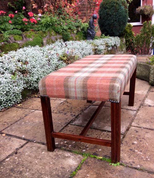 LARGE MAHOGANY STOOL - ADDITIONAL PHOTO 3