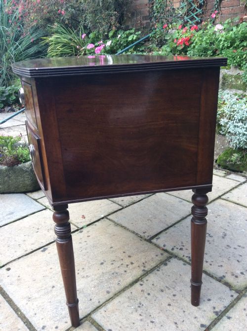 REGENCY MAHOGANY BOW FRONT DRESSING TABLE - ADDITIONAL PHOTO 6