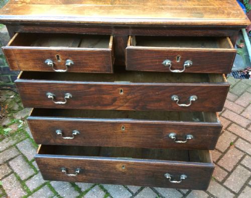 EARLY 18TH CENTURY OAK CHEST OF DRAWERS - ADDITIONAL PHOTO 3