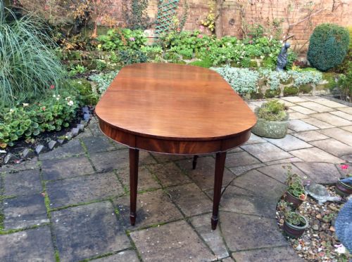 A LARGE GEORGIAN MAHOGANY DINING TABLE - ADDITIONAL PHOTO 2