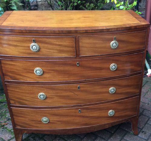 REGENCY BOW FRONT MAHOGANY CHEST OF DRAWERS - ADDITIONAL PHOTO 1