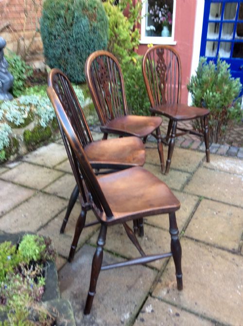 FOUR WINDSOR WHEELBACK CHAIRS - ADDITIONAL PHOTO 6