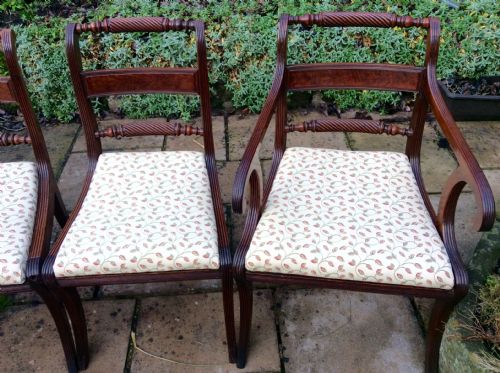SET OF SIX MAHOGANY REGENCY DINING CHAIRS - ADDITIONAL PHOTO 1
