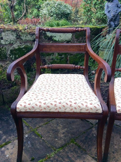 SET OF SIX MAHOGANY REGENCY DINING CHAIRS - ADDITIONAL PHOTO 4