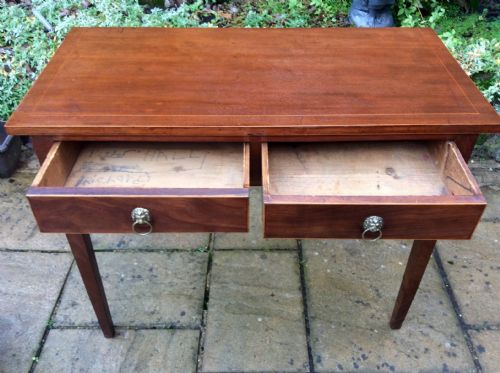 GEORGIAN MAHOGANY SIDE TABLE - ADDITIONAL PHOTO 1