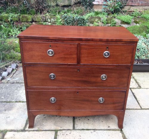 small mahogany chest of drawers - CATEGORY: ANTIQUE CHEST OF DRAWERS - DATED 1800