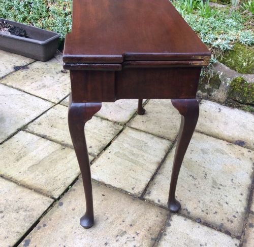 18TH CENTURY MAHOGANY CARD TABLE - ADDITIONAL PHOTO 2