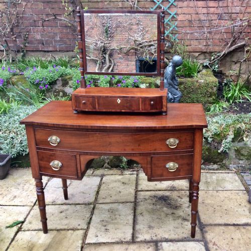 MAHOGANY BOW FRONT DRESSING TABLE - ADDITIONAL PHOTO 2
