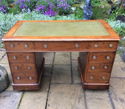victorian oak pedestal desk - CATEGORY: ANTIQUE DESKS - DATED VICTORIAN
