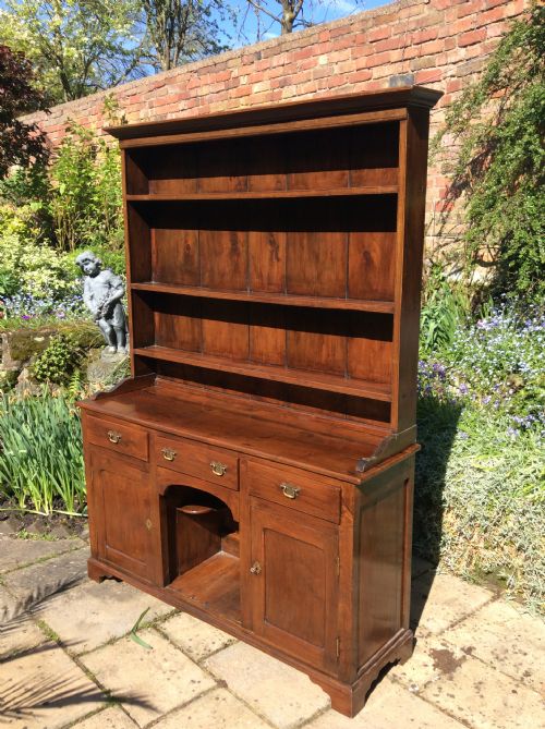 small oak dresser and shelves - CATEGORY: ANTIQUE DRESSERS - DATED 1900