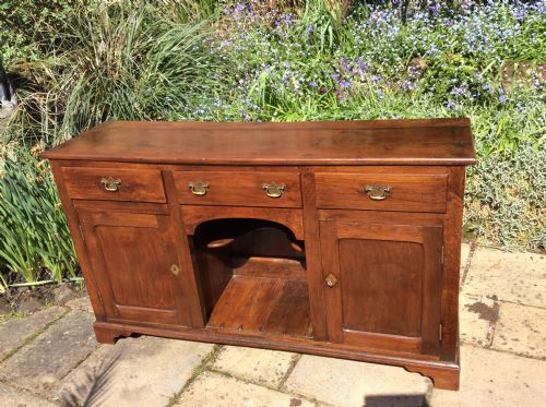 small oak dresser base - CATEGORY: ANTIQUE DRESSERS - DATED 1900