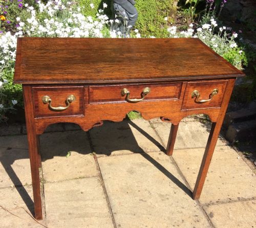 georgian oak lowboy side table - CATEGORY: ANTIQUE TABLES - DATED GEORGIAN