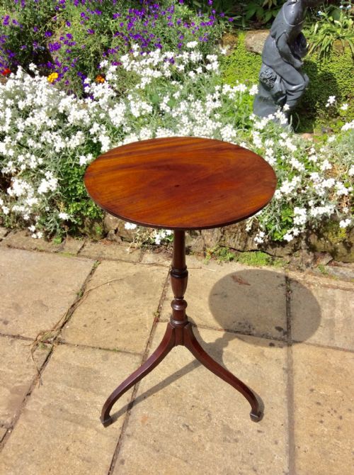 small georgian tripod lamp drinks table - CATEGORY: ANTIQUE TABLES - DATED 1800