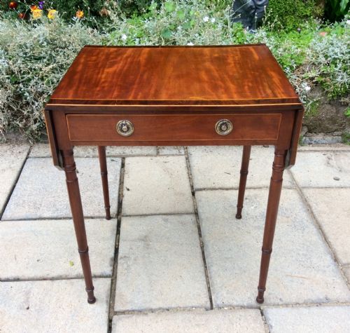 small regency side sofa table - CATEGORY: ANTIQUE TABLES - DATED REGENCY