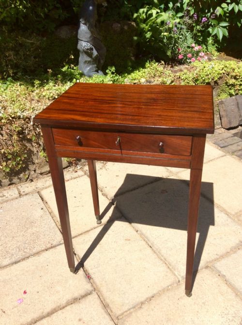 small mahogany side work table - CATEGORY: ANTIQUE TABLES - DATED GEORGIAN