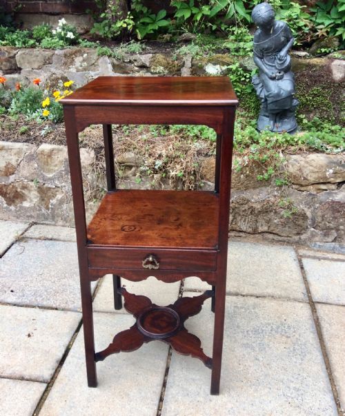 georgian bedside table - CATEGORY: ANTIQUE CABINETS - DATED 1800