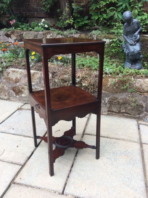 GEORGIAN BEDSIDE TABLE - ADDITIONAL PHOTO 4