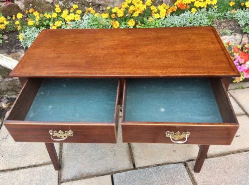 GEORGIAN MAHOGANY SIDE TABLE - ADDITIONAL PHOTO 4