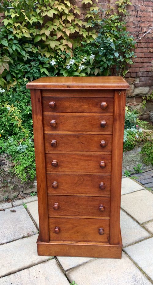 MAHOGANY WELLINGTON CHEST - ADDITIONAL PHOTO 2