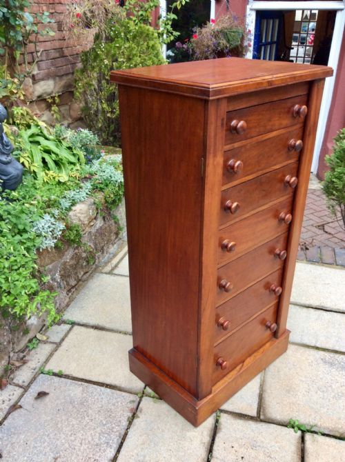MAHOGANY WELLINGTON CHEST - ADDITIONAL PHOTO 3