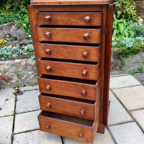 MAHOGANY WELLINGTON CHEST - ADDITIONAL PHOTO 5