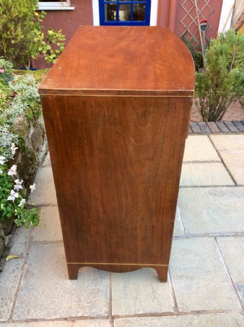 REGENCY MAHOGANY BOW FRONT CHEST OF DRAWERS - ADDITIONAL PHOTO 1
