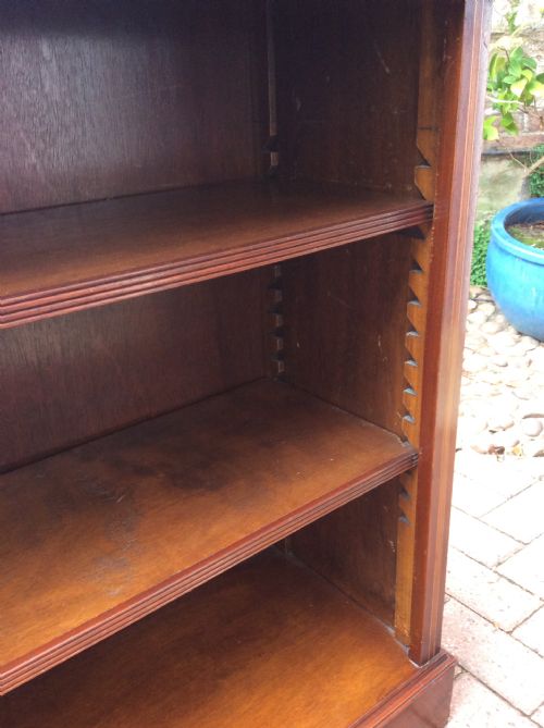 MAHOGANY BOOKCASE - ADDITIONAL PHOTO 4