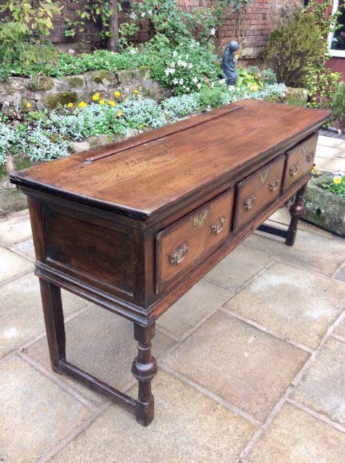 EARLY OAK DRESSER BASE - ADDITIONAL PHOTO 2