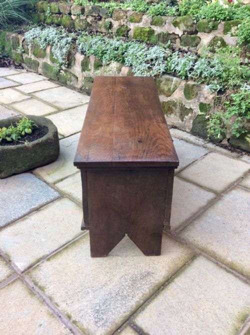 OAK PLANK COFFER OR SWORD CHEST - ADDITIONAL PHOTO 1