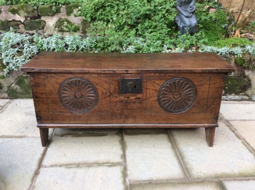 OAK PLANK COFFER OR SWORD CHEST - ADDITIONAL PHOTO 2