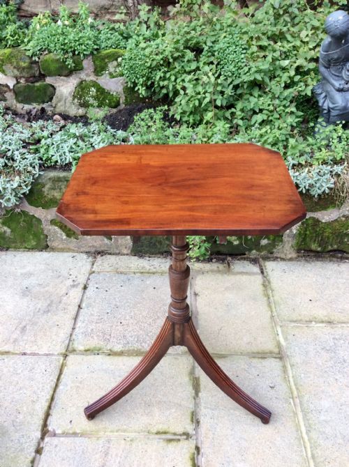 regency lamp or wine tilt top table - CATEGORY: ANTIQUE TABLES - DATED REGENCY