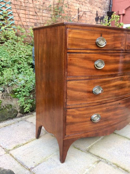 GEORGIAN BOW FRONT CHEST OF DRAWERS - ADDITIONAL PHOTO 1