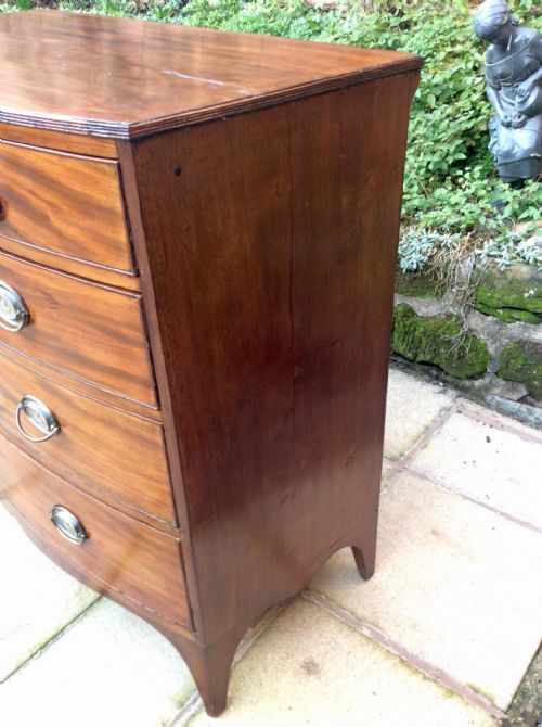 GEORGIAN BOW FRONT CHEST OF DRAWERS - ADDITIONAL PHOTO 4