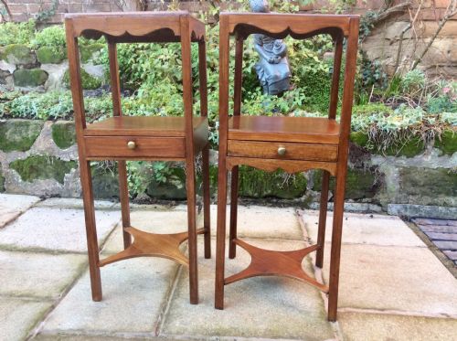 2 MAHOGANY BEDSIDE TABLES - ADDITIONAL PHOTO 3