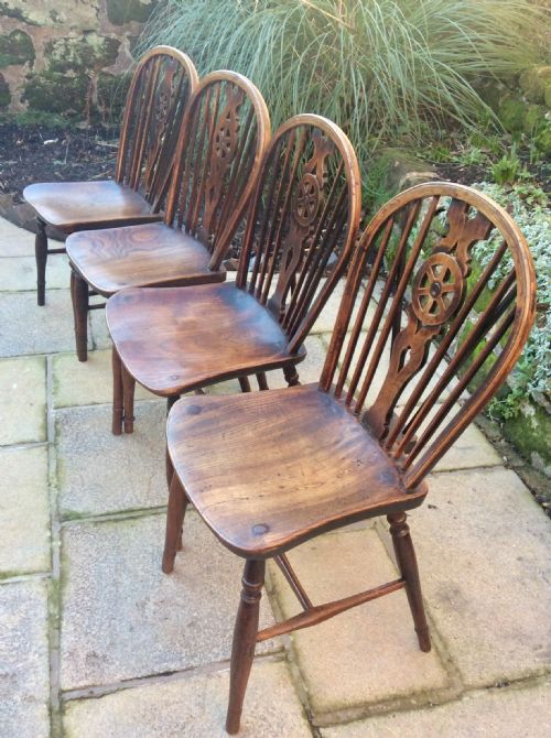 4 WINDSOR WHEELBACK CHAIRS - ADDITIONAL PHOTO 3