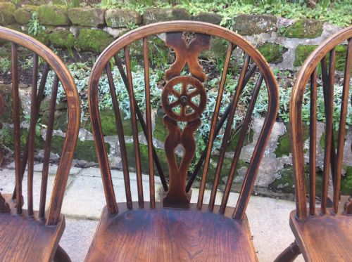 4 WINDSOR WHEELBACK CHAIRS - ADDITIONAL PHOTO 5