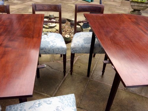 LARGE GEORGIAN MAHOGANY DINING TABLE - ADDITIONAL PHOTO 5