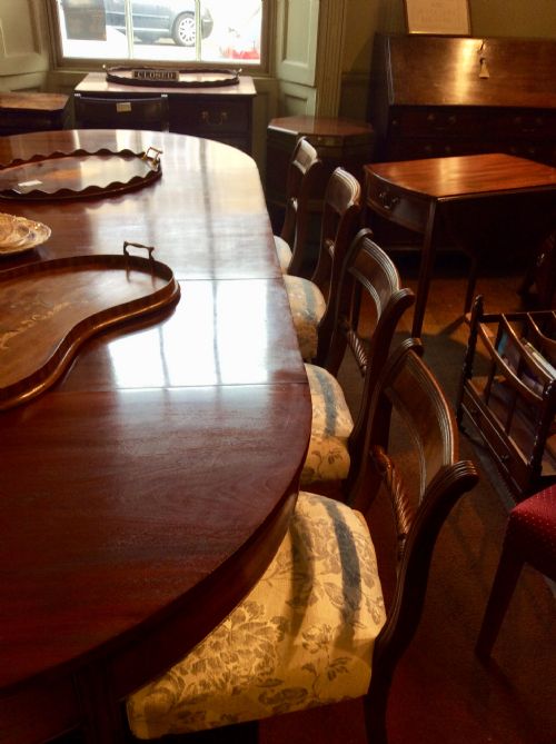 LARGE GEORGIAN MAHOGANY DINING TABLE - ADDITIONAL PHOTO 8