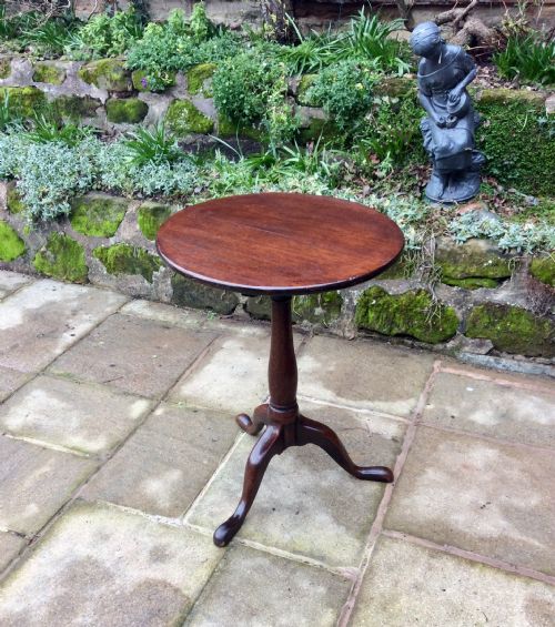 SMALL OAK GEORGIAN TRIPOD TIP UP TABLE - ADDITIONAL PHOTO 1